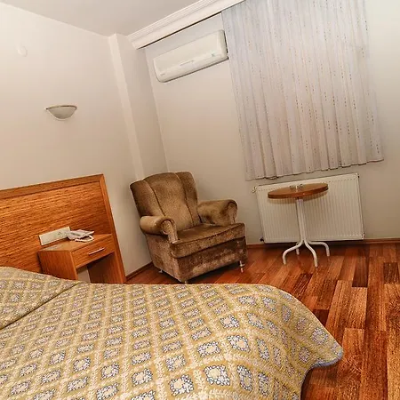Serenti Hotel 2*